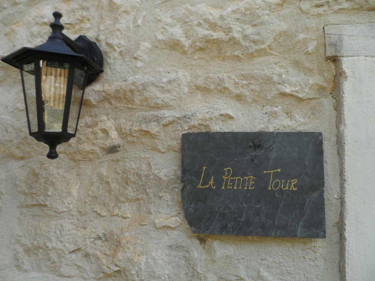 La Petite Tour Villa Carlux Eksteriør billede